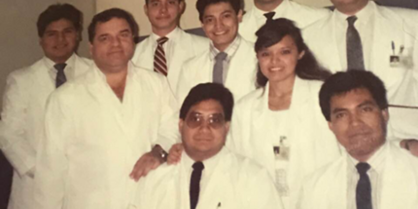 Ana Elena Chevez and her class 