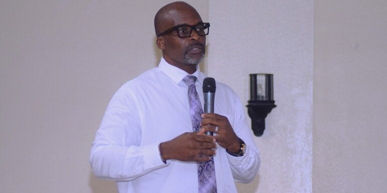 Dr. Anton Best, HSS Advisor, during his framing presentation at the National Quality and Safety workshop.