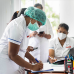 Capacitación para personal sanitario sobre vacunación contra la COVID-19