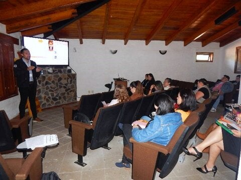 Jalisco fortalece la atención de calidad y calidez a la población que acude a vacunarse