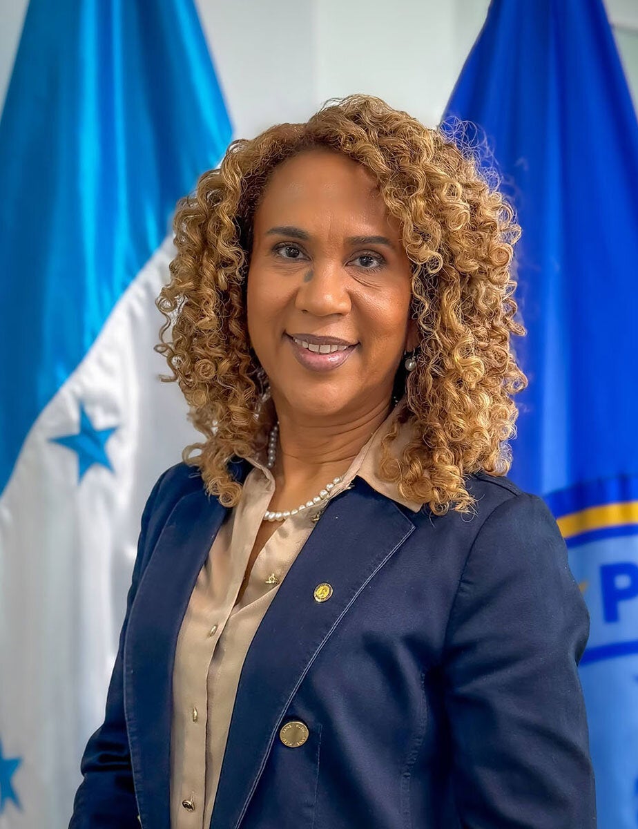 Ana Emilia Solís Ortega Representante de la OPS/OMS en Honduras