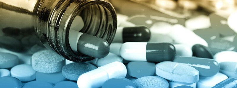 imagen genérica botella pastillas