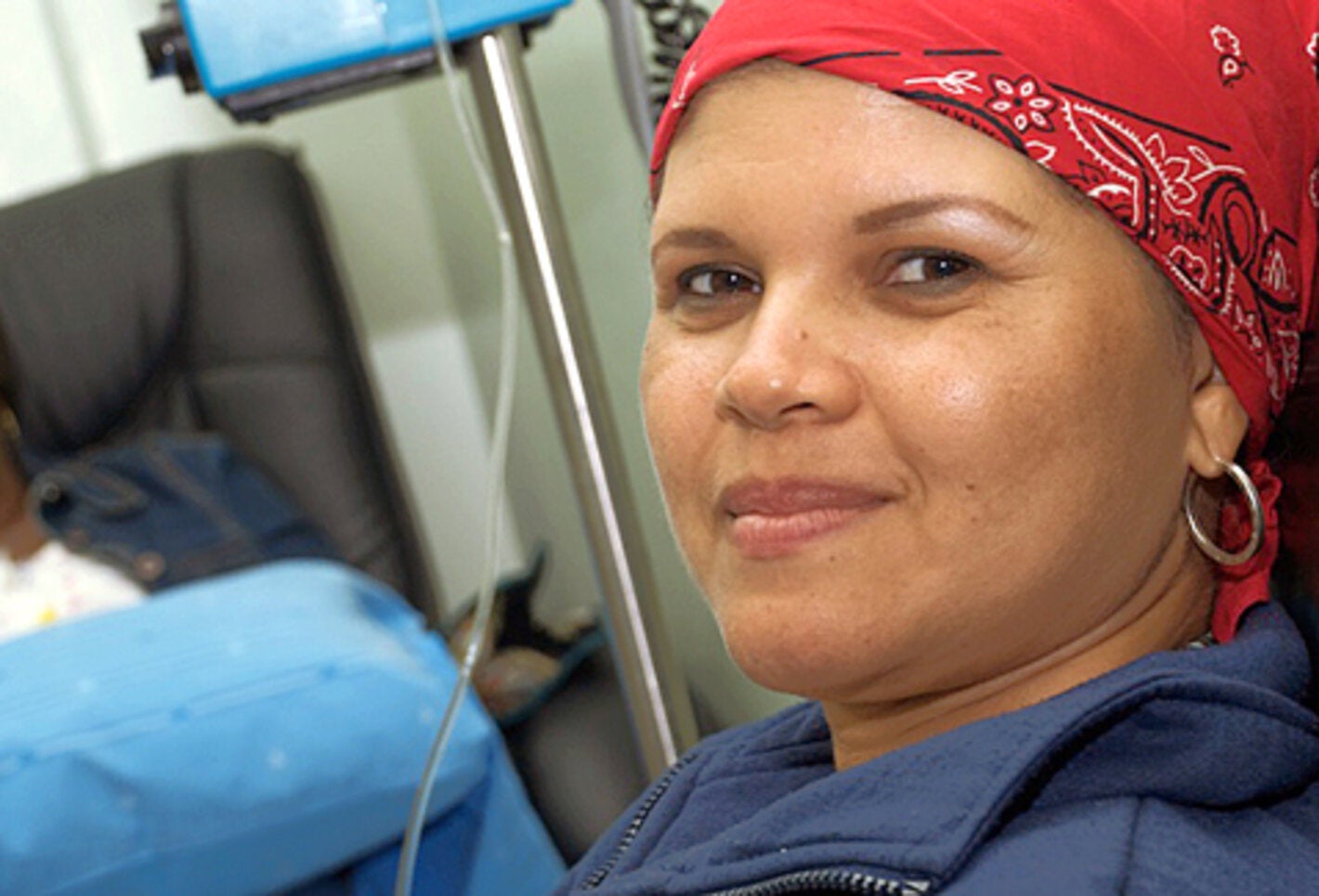 Paciente recibiendo tratamiento contra el cáncer