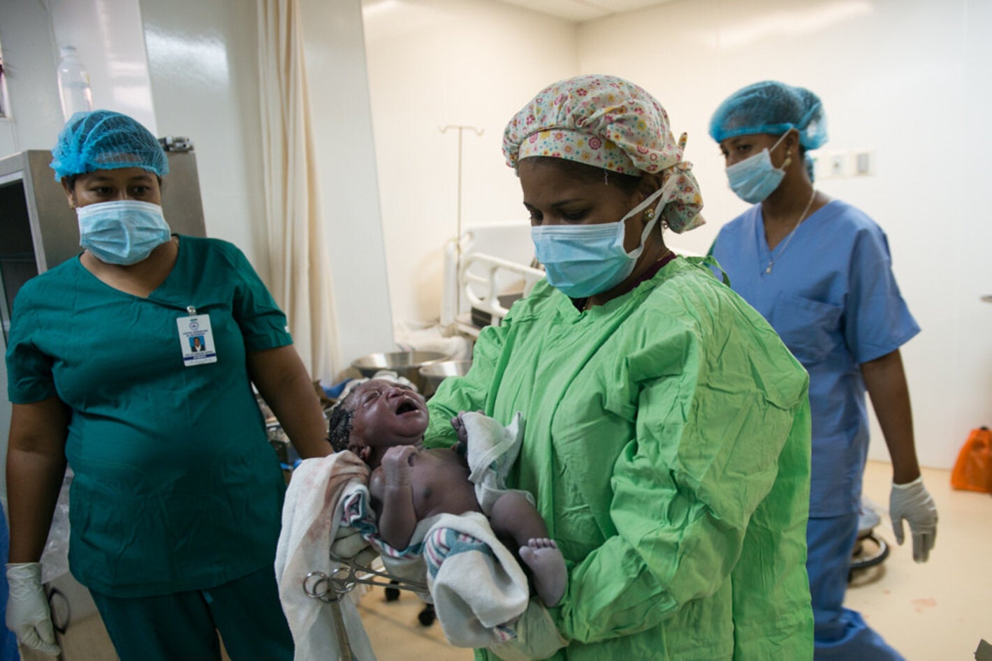 newborn-hospital-setting