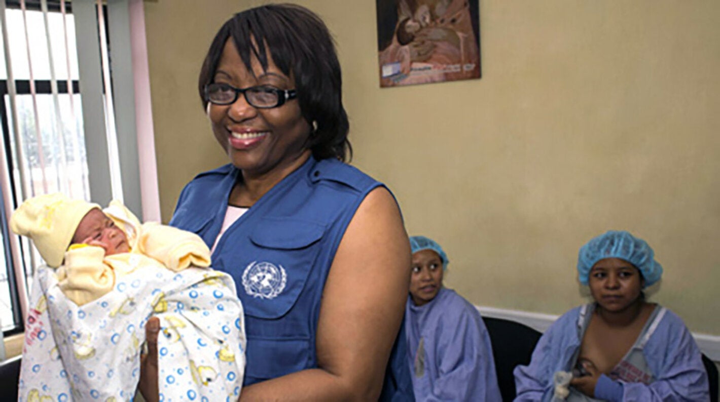 directora visit banco de leche