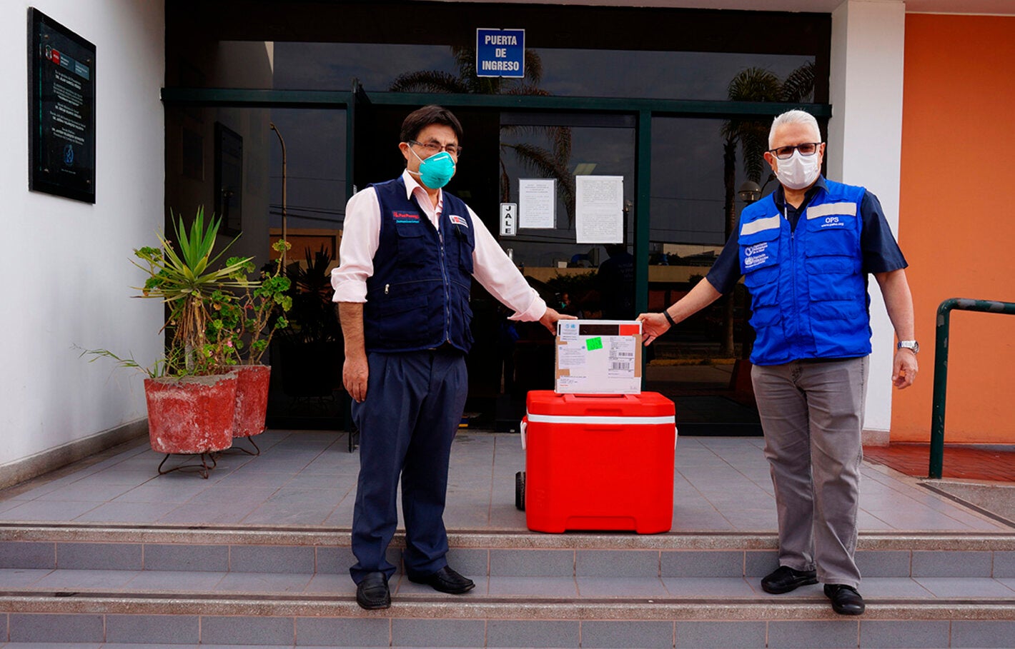 Donación apunta a fortalecer la descentralización del diagnóstico usando pruebas moleculares