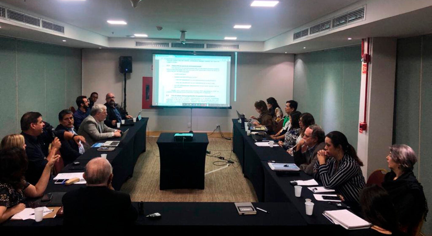 Reunión del Ministerio de Salud de Brasil reúne especialistas en rabia