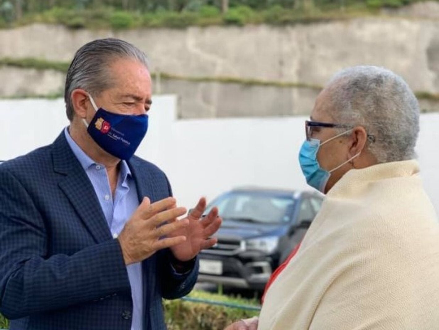 dialogo Ministro Salud y Representante OPS