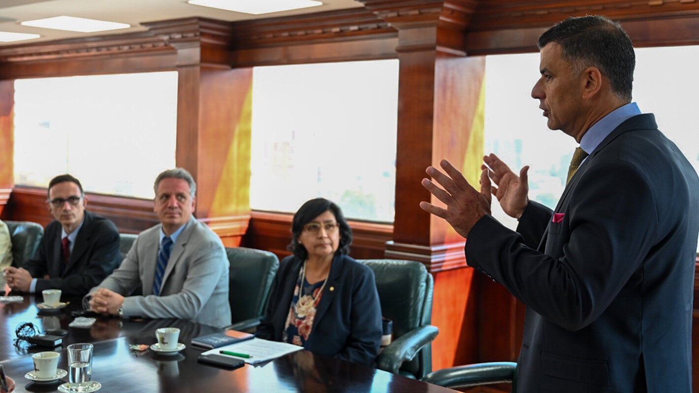 OMS certifica en Buenas Prácticas a Laboratorio de Control de Calidad Farmacéutica del Invima