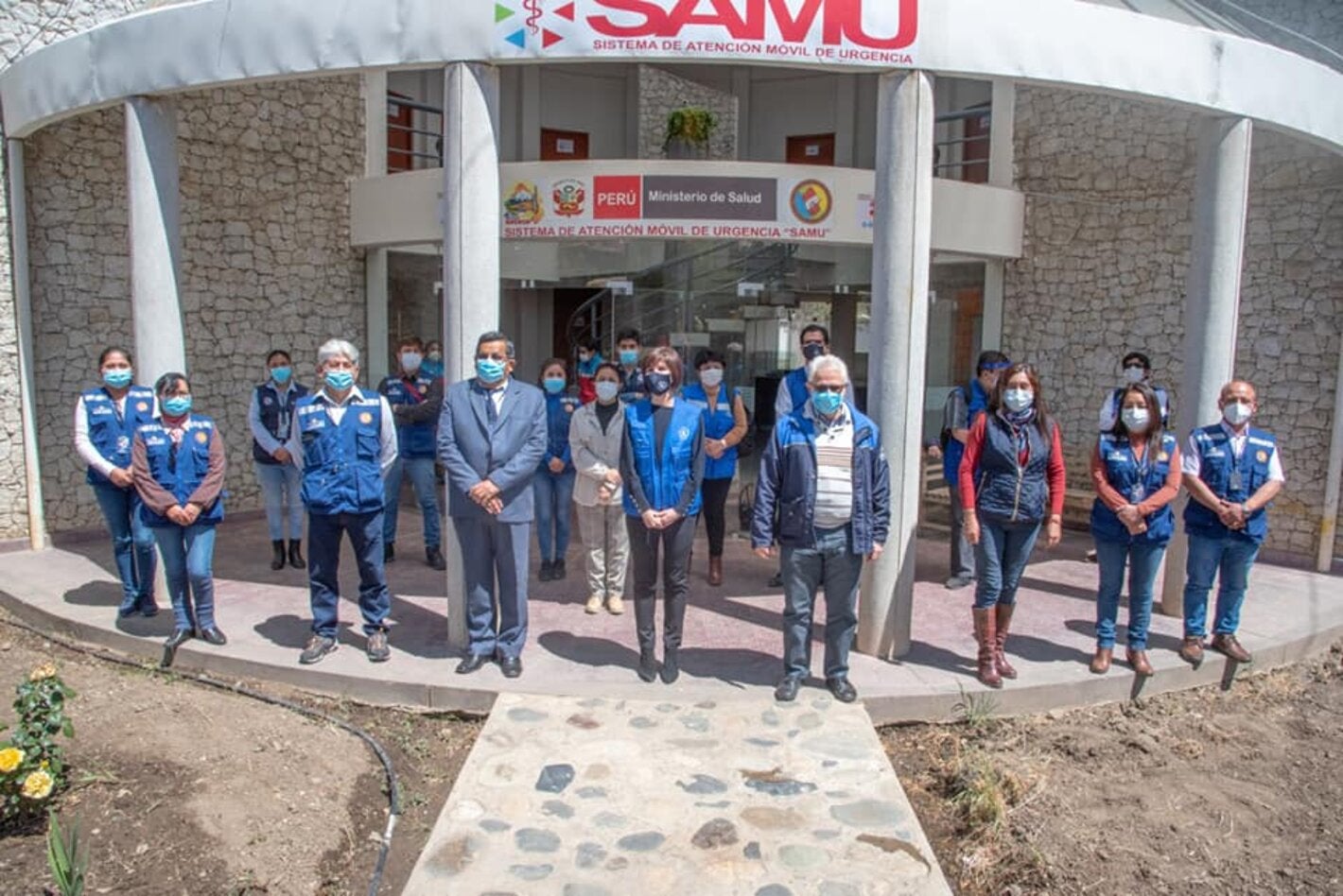 Representantes de OPS, PMA y Gore Áncash inauguran central telefónica para atender COVID