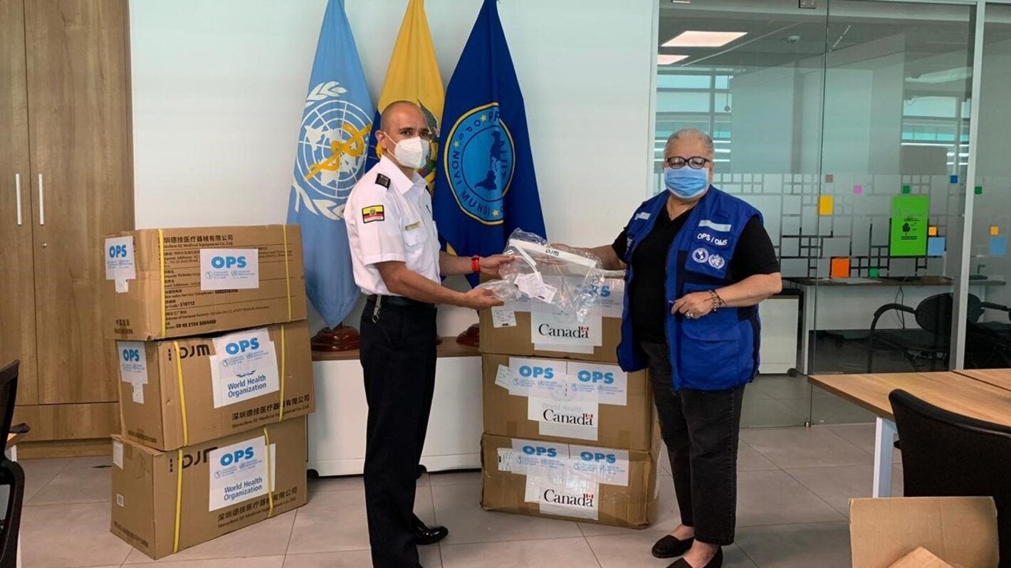 OPS/OMS entrega equipos de protección personal para personal de primera línea de acción ante emergencia por COVID-19