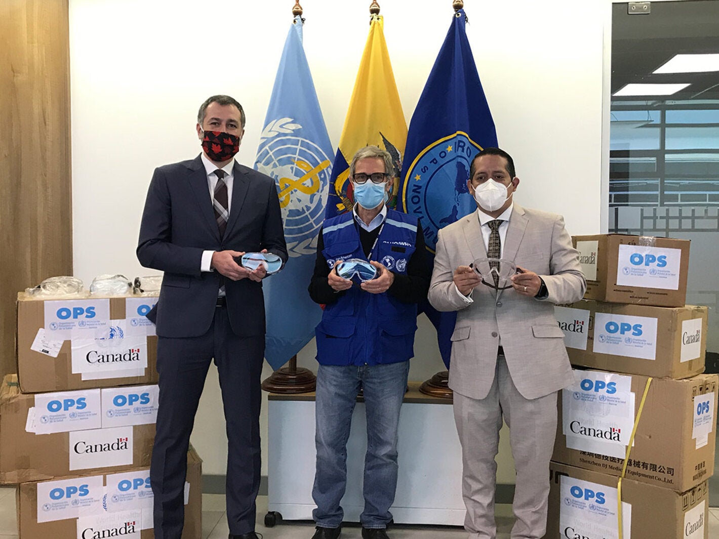 El Gobierno de Canadá  y la OPS/OMS brindan apoyo a las poblaciones afectadas por la erupción del volcán Sangay