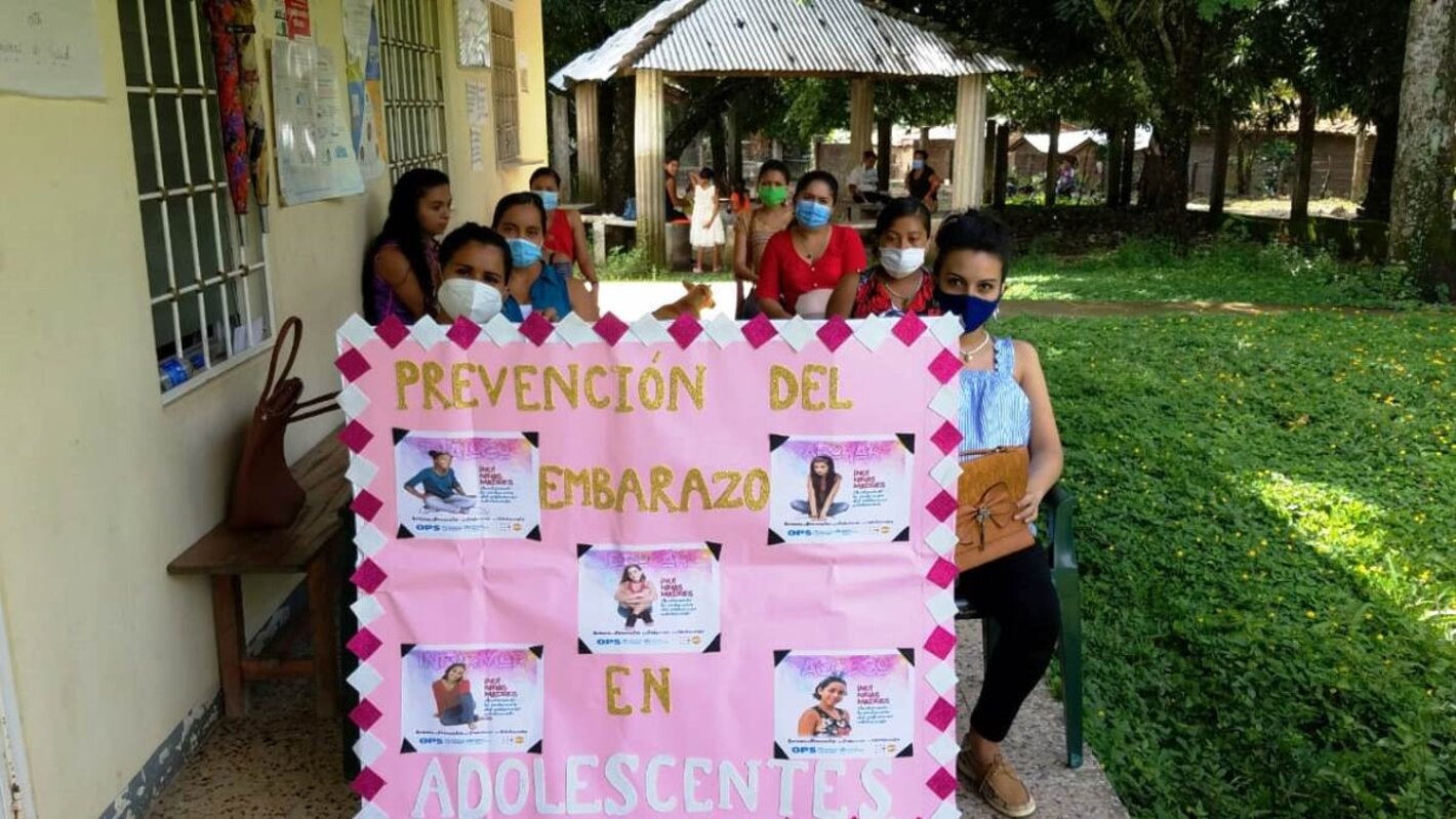 Grupo  de mujeres hnd