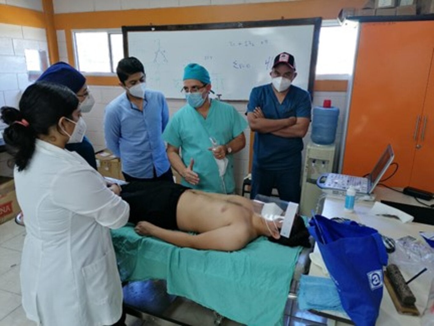 enseñanza-uso-ultrasonido