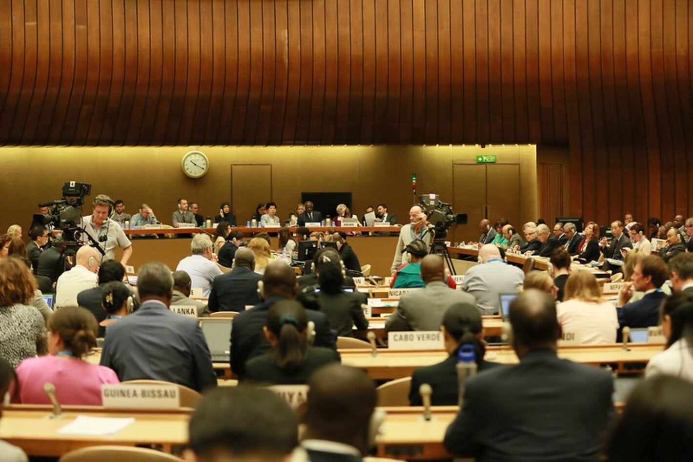 comisiones-a-b-70-wha