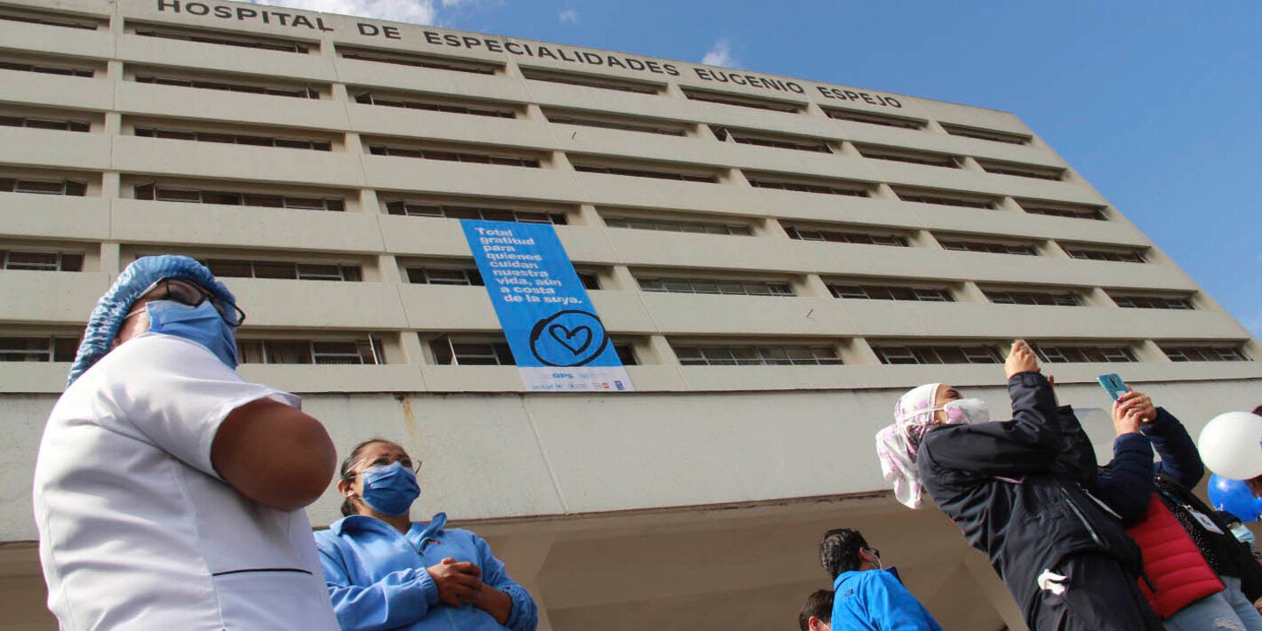 Concierto sorpresa para reconocer labor del personal sanitario en el Día Mundial de la Salud