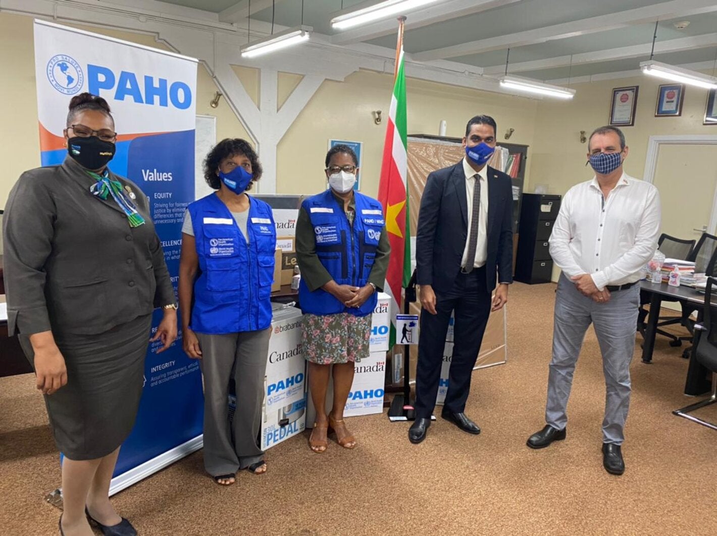 PAHO Donates Equipment to Retirement Homes