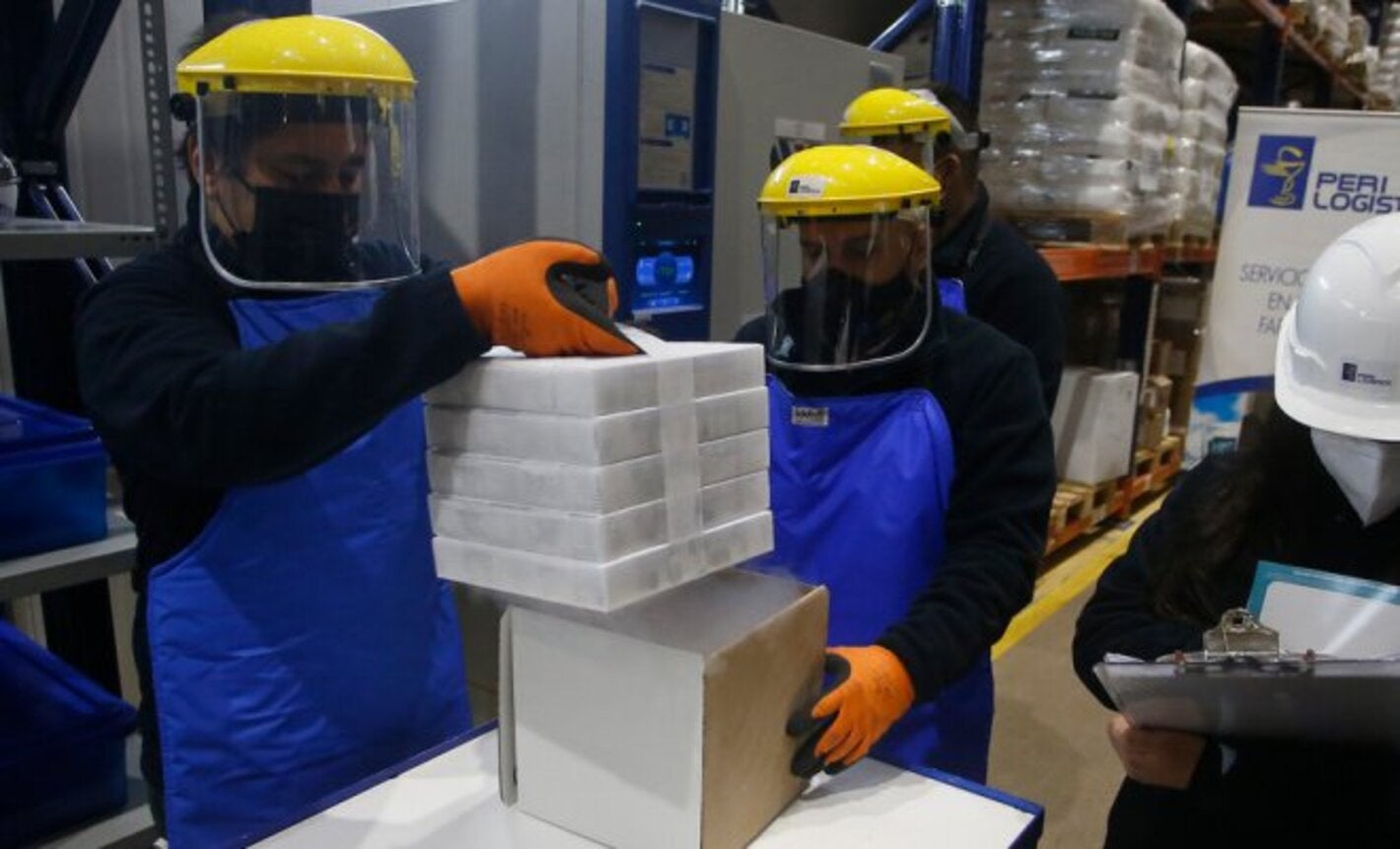Chile recibió segundo cargamento de vacunas contra el COVID-19 COVAX