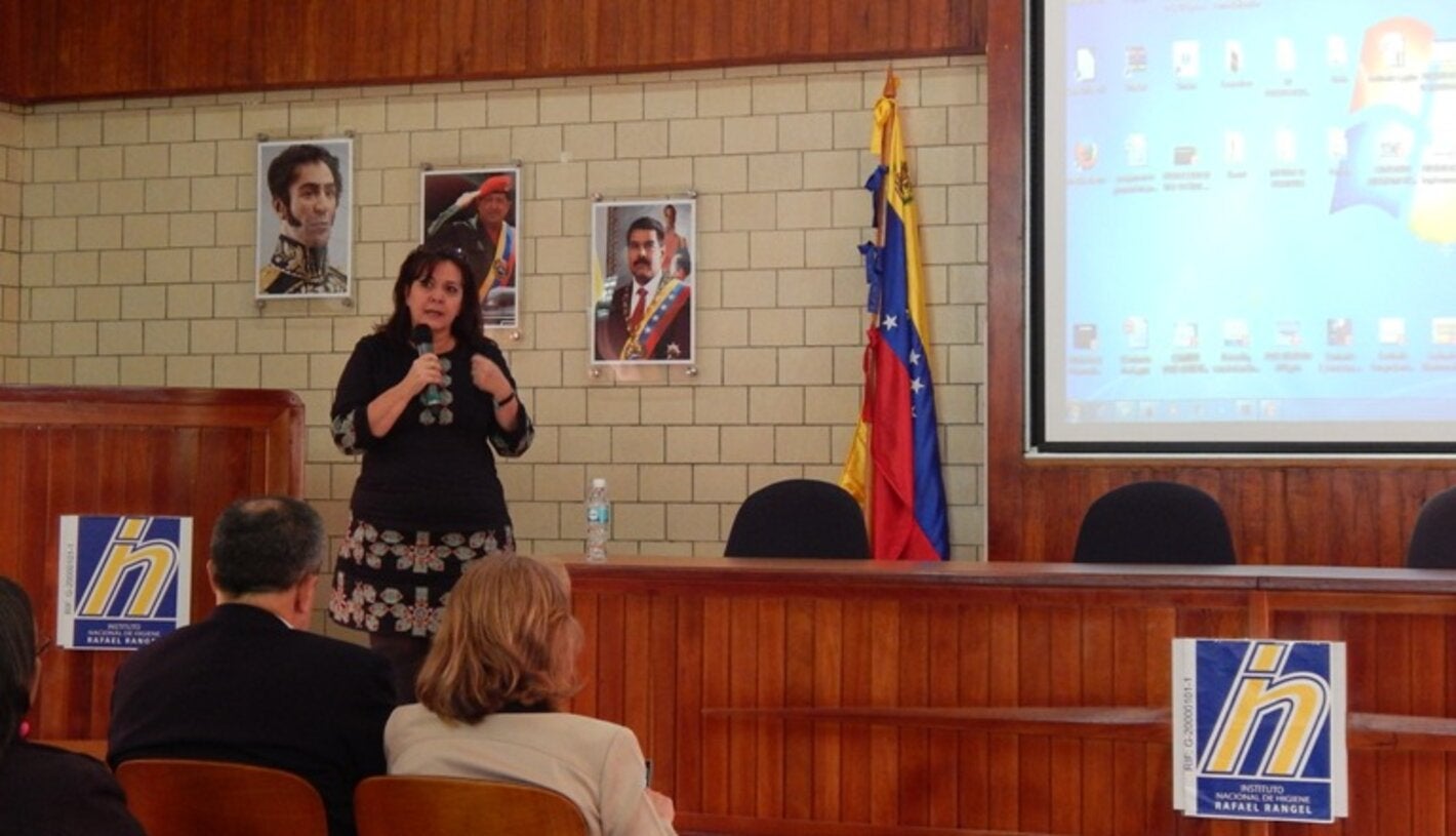 Foto: La Dra. Tulia Hernández, viceministra de Salud Colectiva del MPPS, inauguró el encuentro