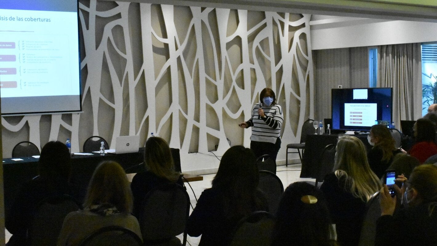 Día nacional del vacunador en Argentina, OPS pone el eje en el mejoramiento de coberturas para disminuir brechas en el acceso a la salud