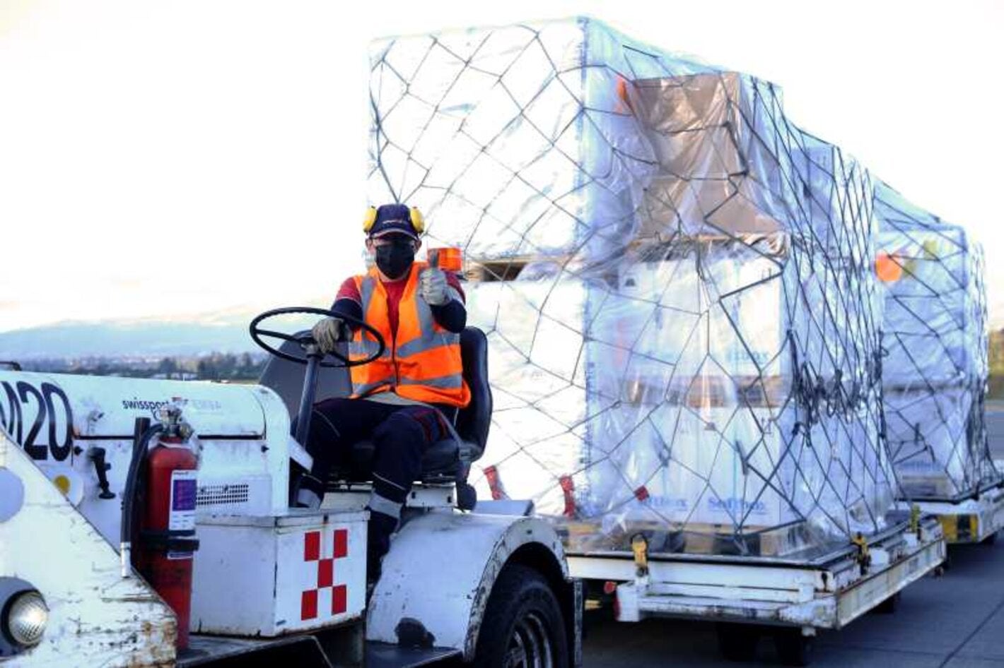 Covax Facility permite el arribo de 379.080 dosis de la vacuna de Pfizer a Ecuador