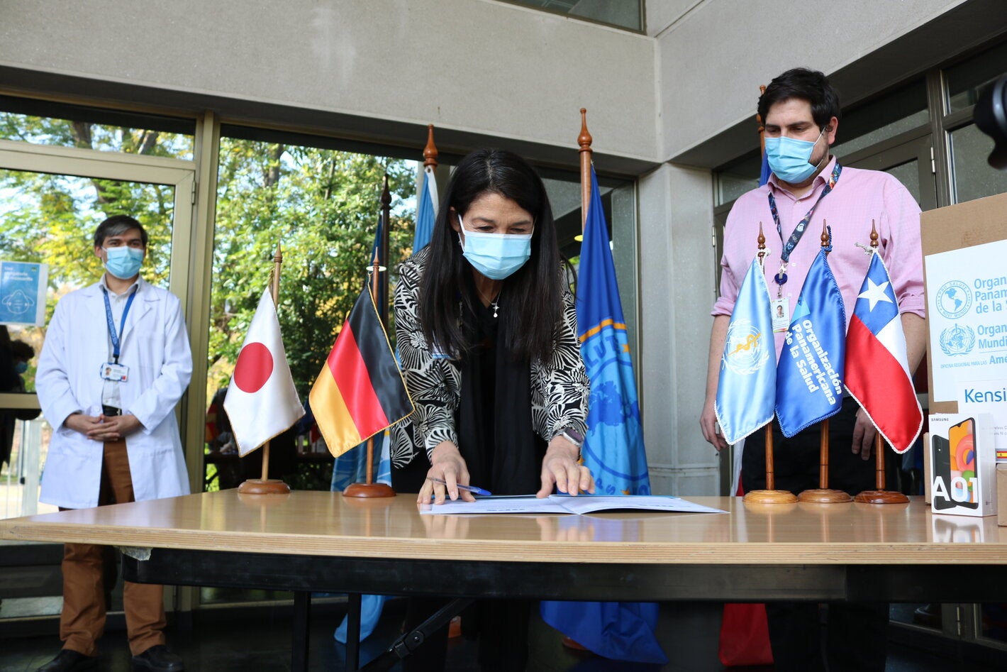 CESFAM atienden en línea y gestionan demanda asistencial incorporando tecnología de "teletriage"