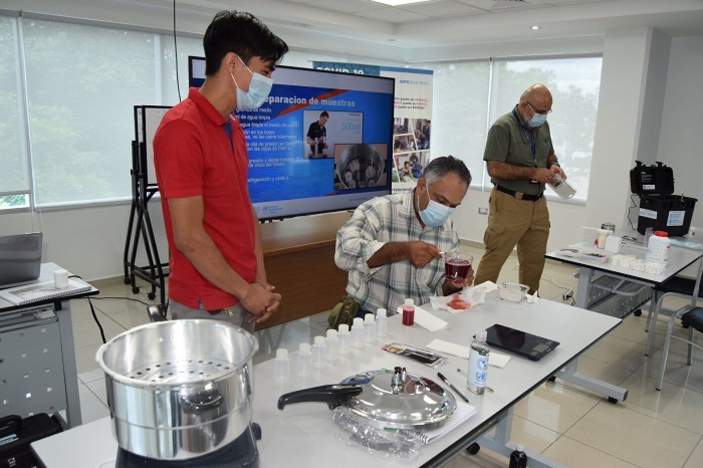 capacitación sobre análisis de calidad del agua