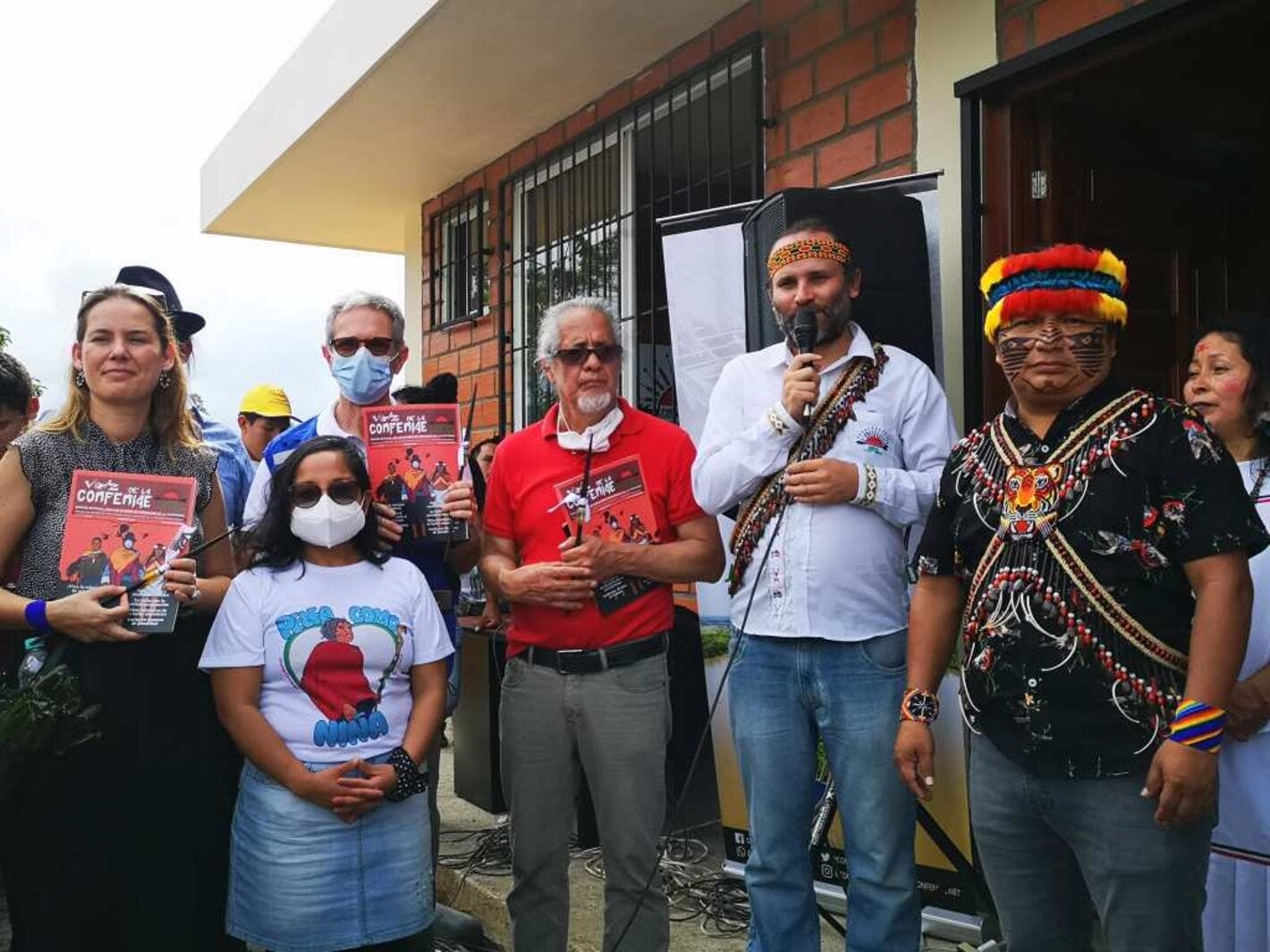 OMS/OPS participa en la inauguración de la radio comunitaria La Voz de la Confeniae