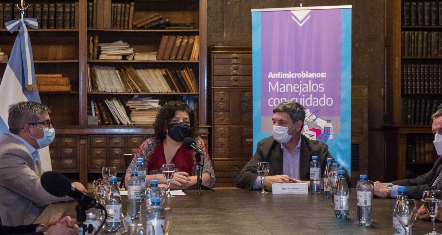 Argentina se suma a la semana mundial de concientización sobre el uso de antimicrobianos