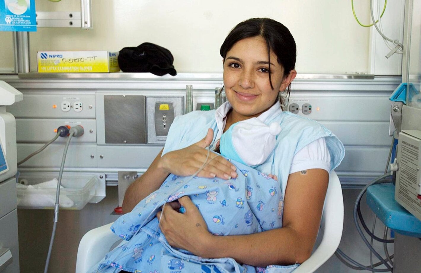 Madre y bebé prematuro