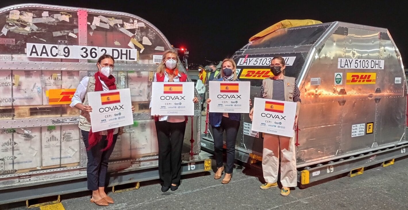 Representantes de OPS/OMS y UNICEF con la Embajadora de España y la Encargada de Negocios de la Embajada en Costa Rica