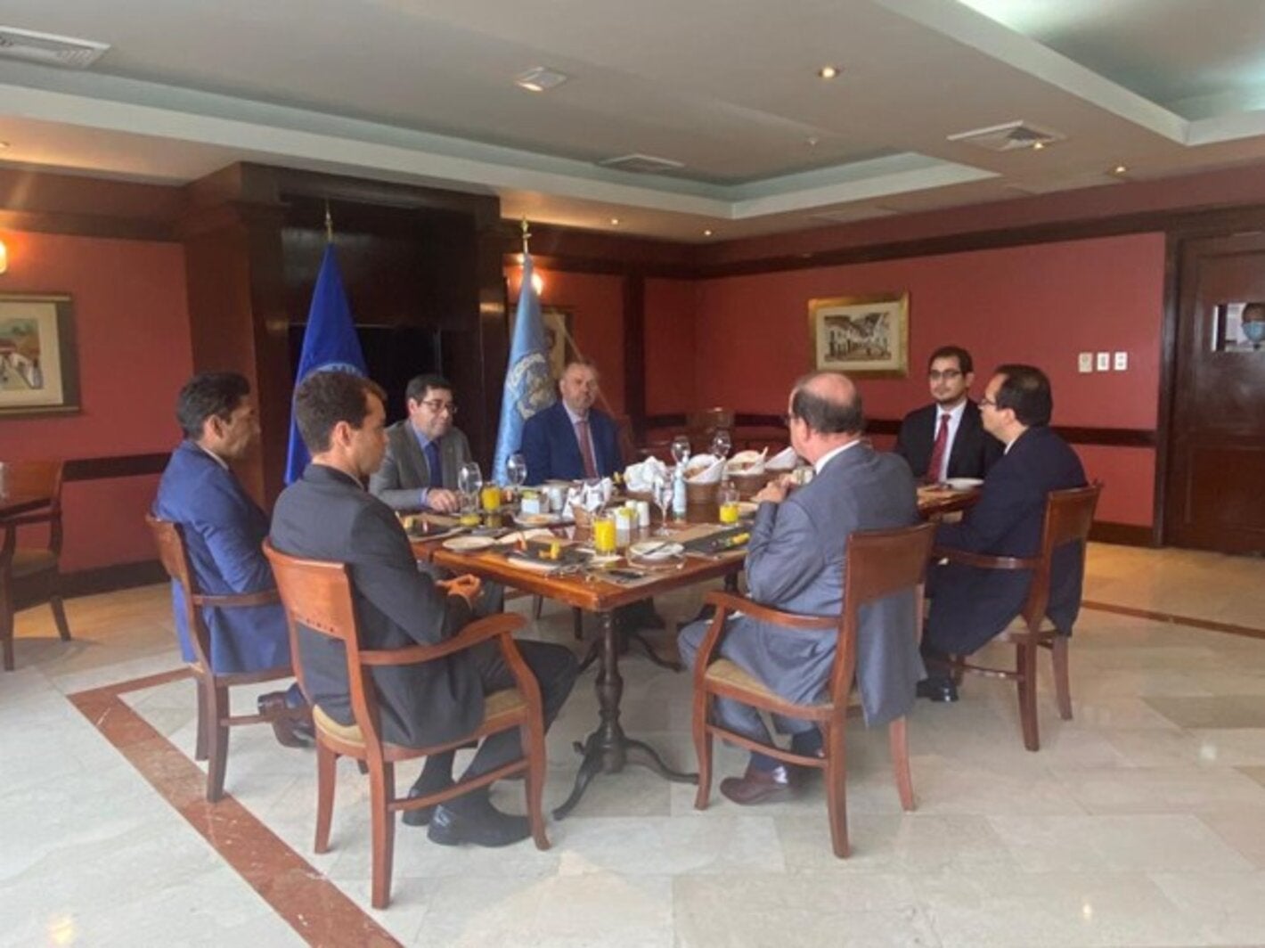 SAM reunión embajadores