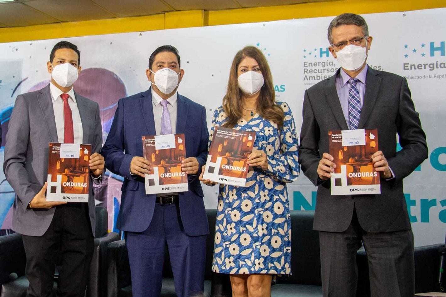 Ministro de Salud, Ambiente, Energía de HND con la PWR