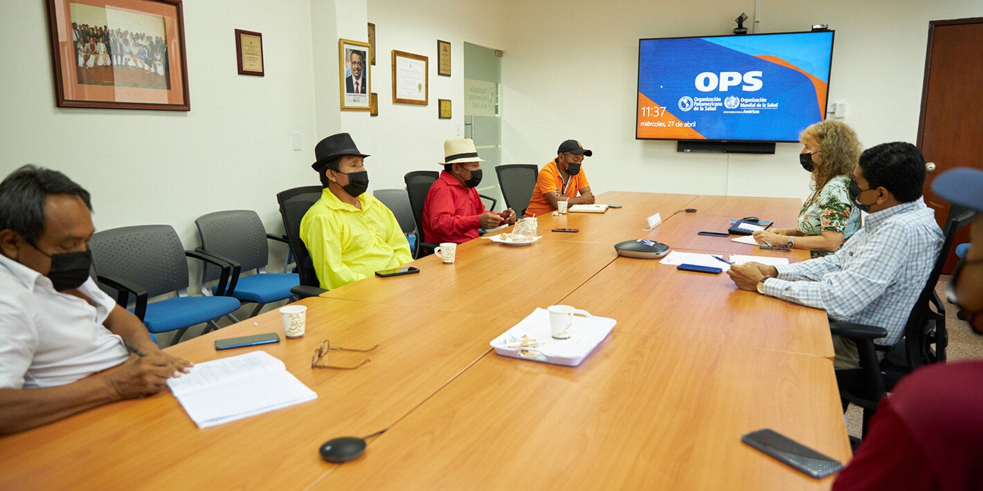 REUNION-AUTORIDADES-GUNAYALA-Minsa-OPS-2022-pan-1500x750.jpg