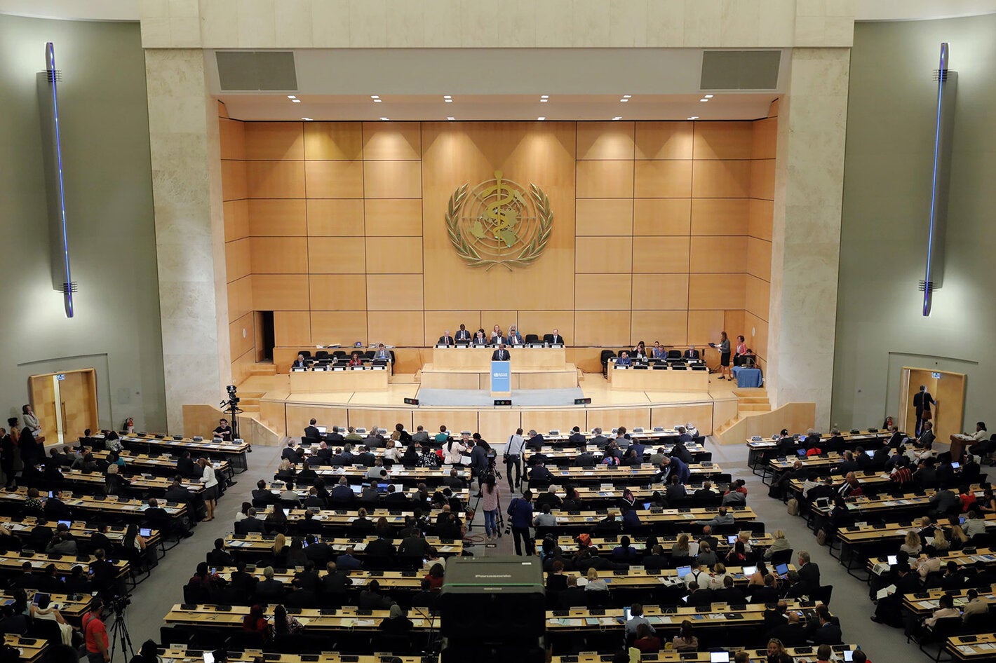 La 75.ª Asamblea Mundial de la Salud se centrará en "salud para la paz, paz para la salud" - OPS/OMS | Organización Panamericana de la Salud