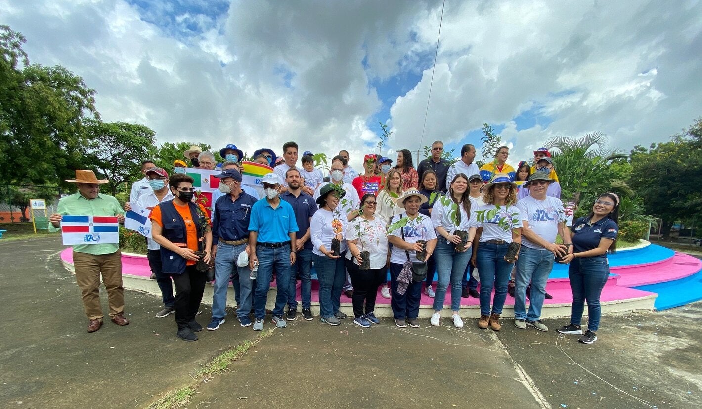 120 aniversario por la salud y la vida