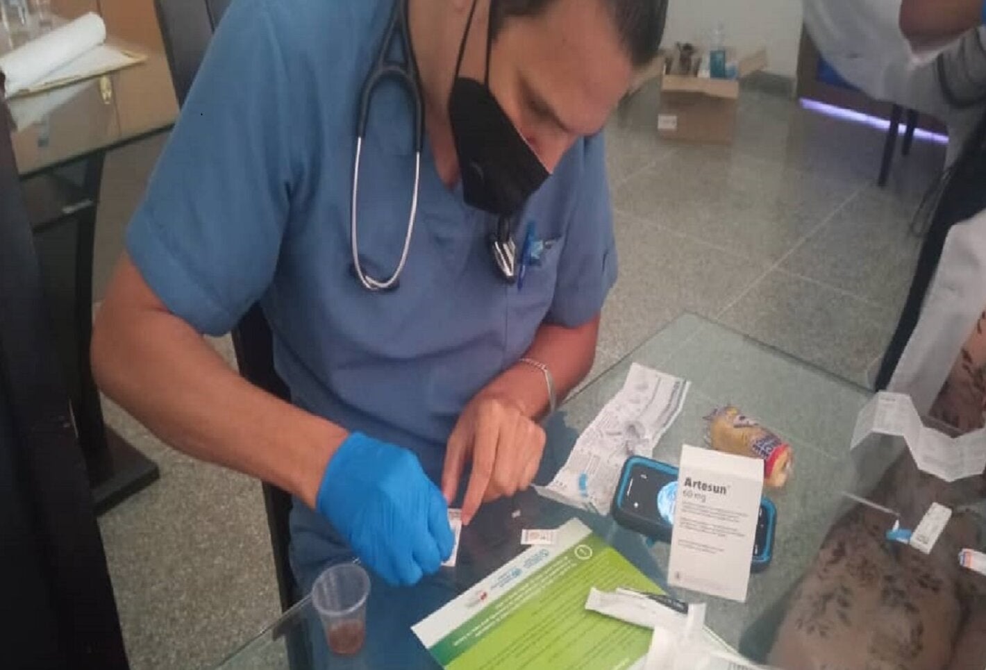 La OPS lleva a cabo talleres de capacitación en tratamiento de la malaria grave en diez municipios del estado Bolívar