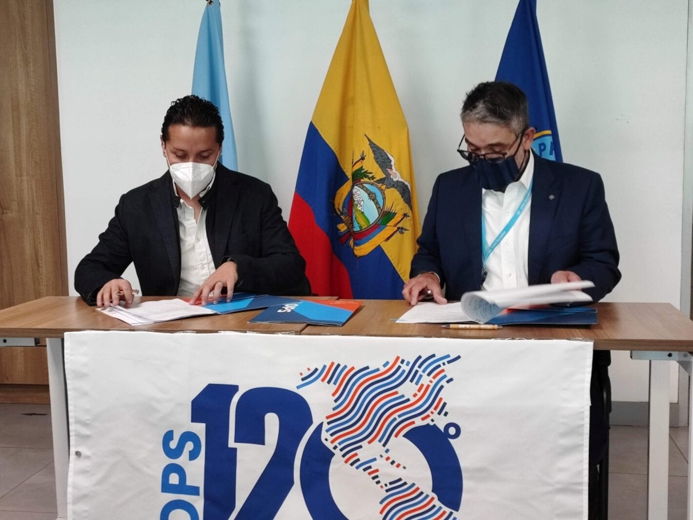 OPS Ecuador fortalece su trabajo por la salud de las poblaciones indígenas de la Amazonía, en convenio con fundación Pachamama