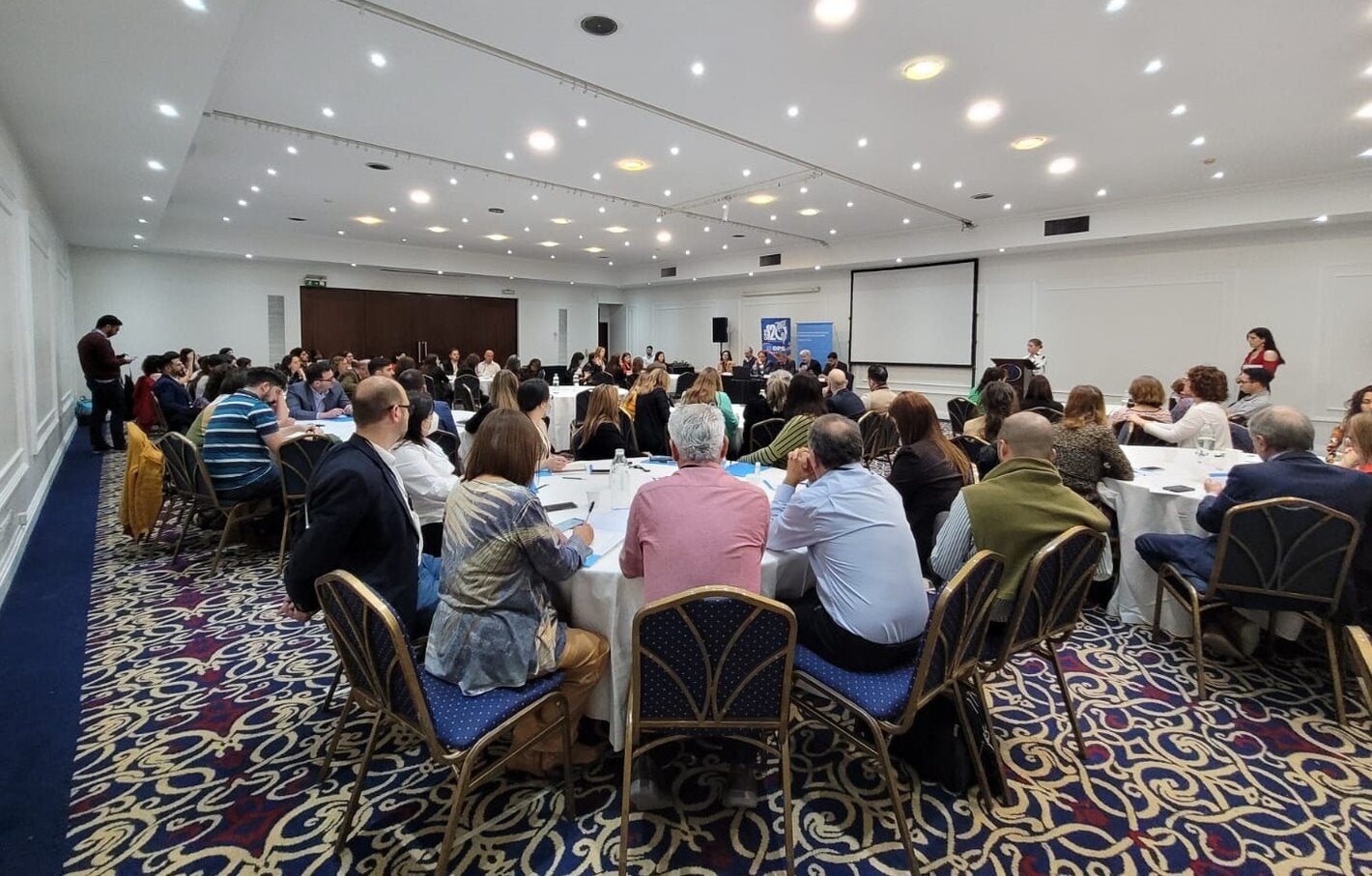 Imagen de las y los asistentes durante la jornada
