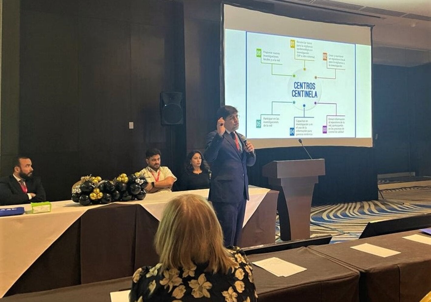 Foto exposición Rodolgo Gómez