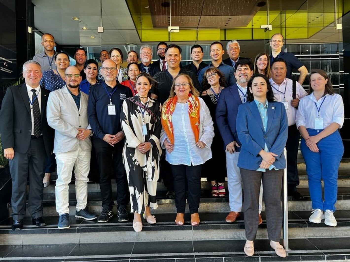 Foto participantes evento validación taller 