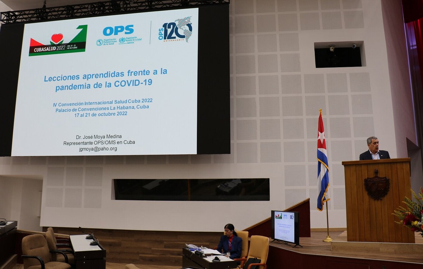 Conferencia "Lecciones aprendidas frente a la COVID-19" en Cuba Salud 2022