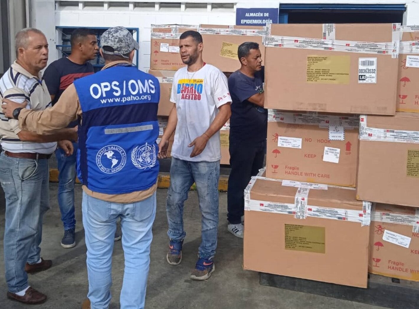 Las vacunas fueron trasladadas al almacén central de epidemiología del MPPS