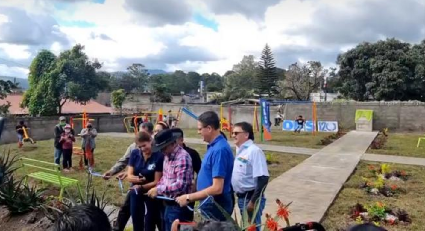 Parque del Bienestar en Intibucá conmemorando el 120 aniversario de OPS