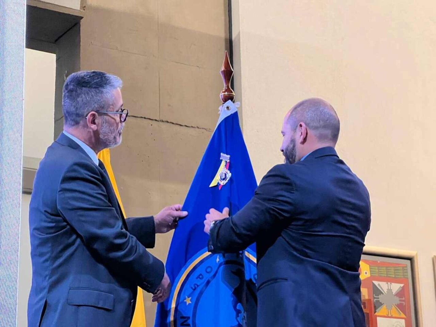 La OPS fue reconocida y condecorada en Ecuador por su cooperación en beneficio de la salud y el bienestar de las personas