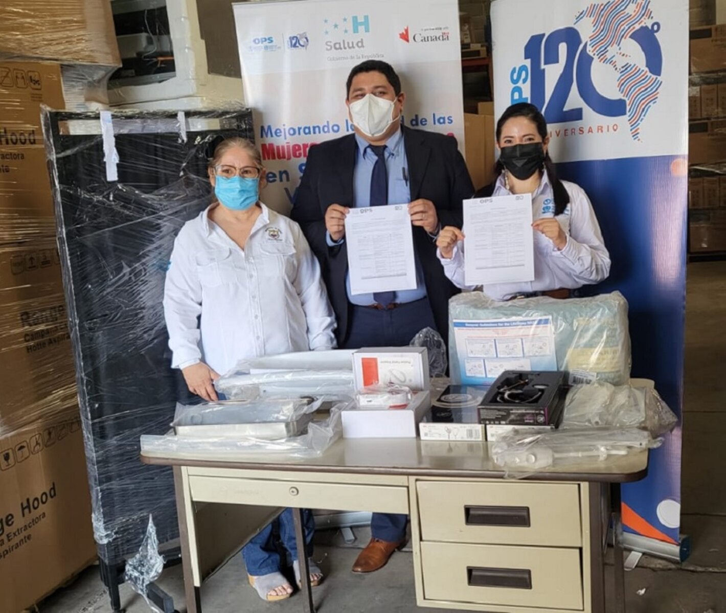 Donación de insumos de SSR a 5 regiones sanitarias