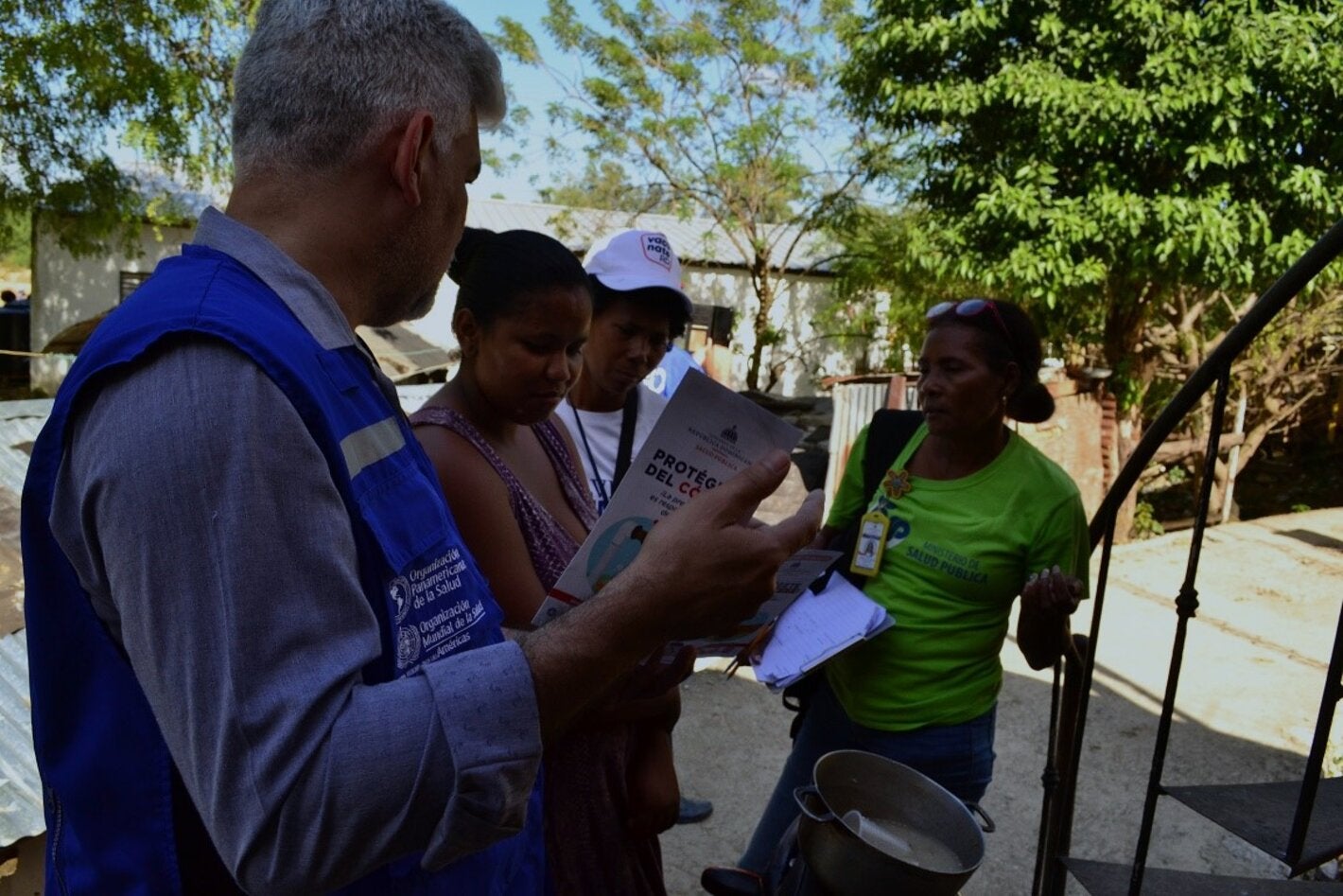 Visita a la Zurza en acompañamiento de promociòn de salud en prevenciòn de còlera.