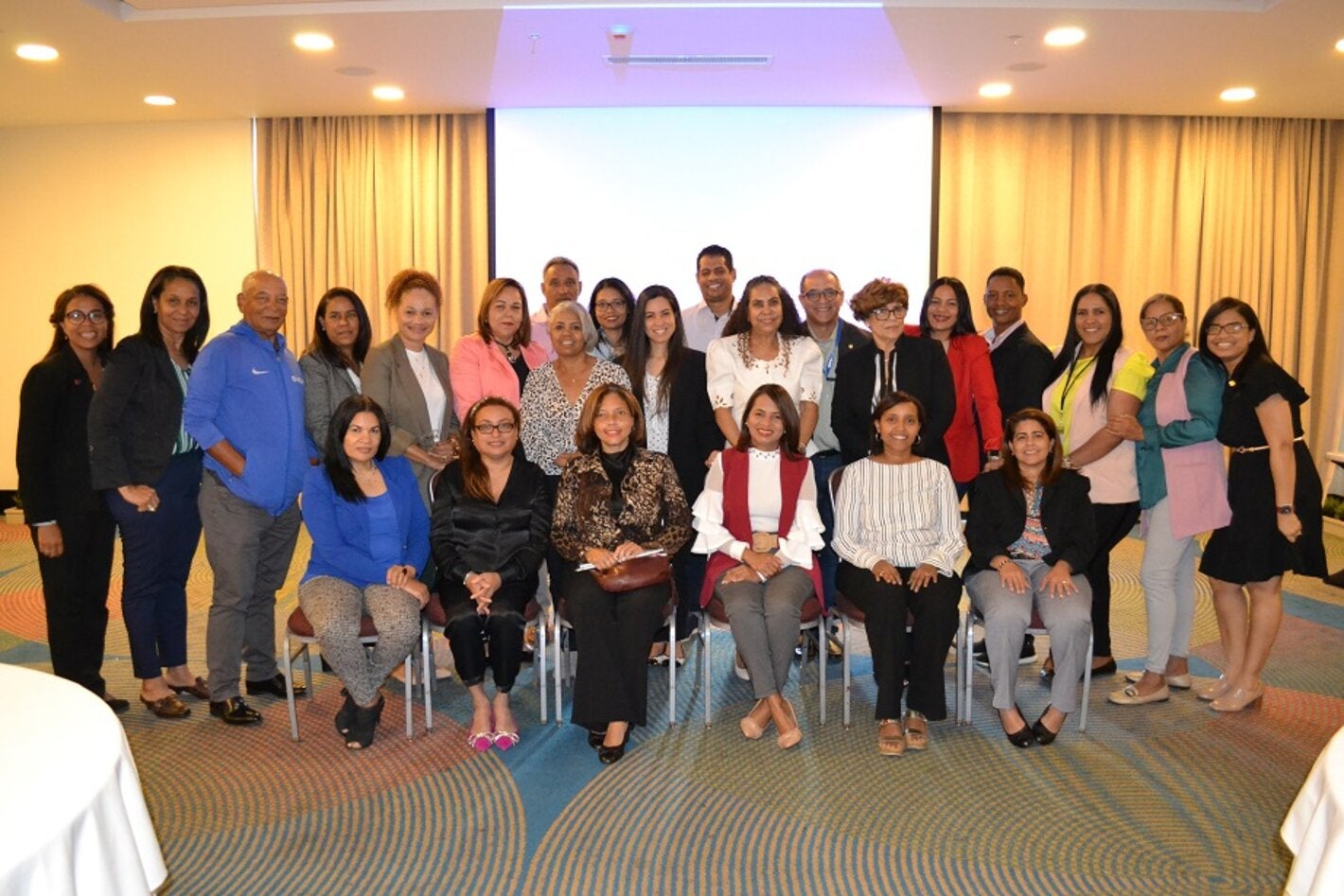 RD inicia revisión de Estrategia Nacional de Comunicación de Riesgos para Emergencias Sanitarias y Desastres con apoyo de OPS