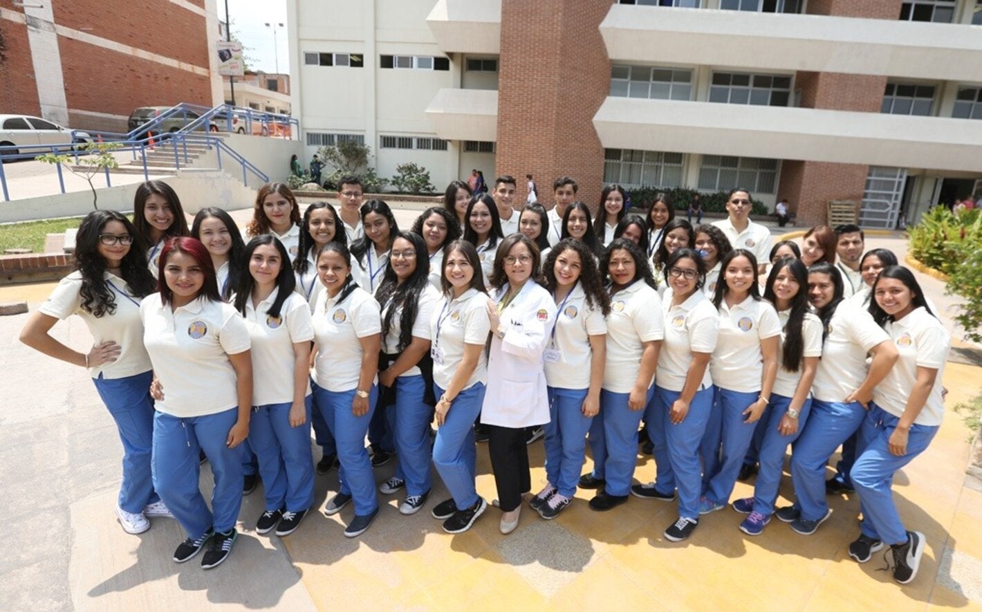 Estudiantes en  Universidad Nacional Autónoma de Honduras