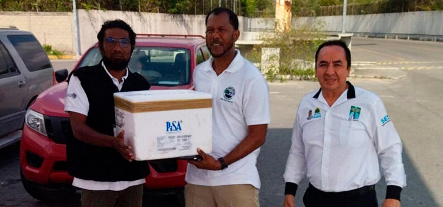 La OPS salva vidas. Entrega de vacunas antirrábicas para Belice